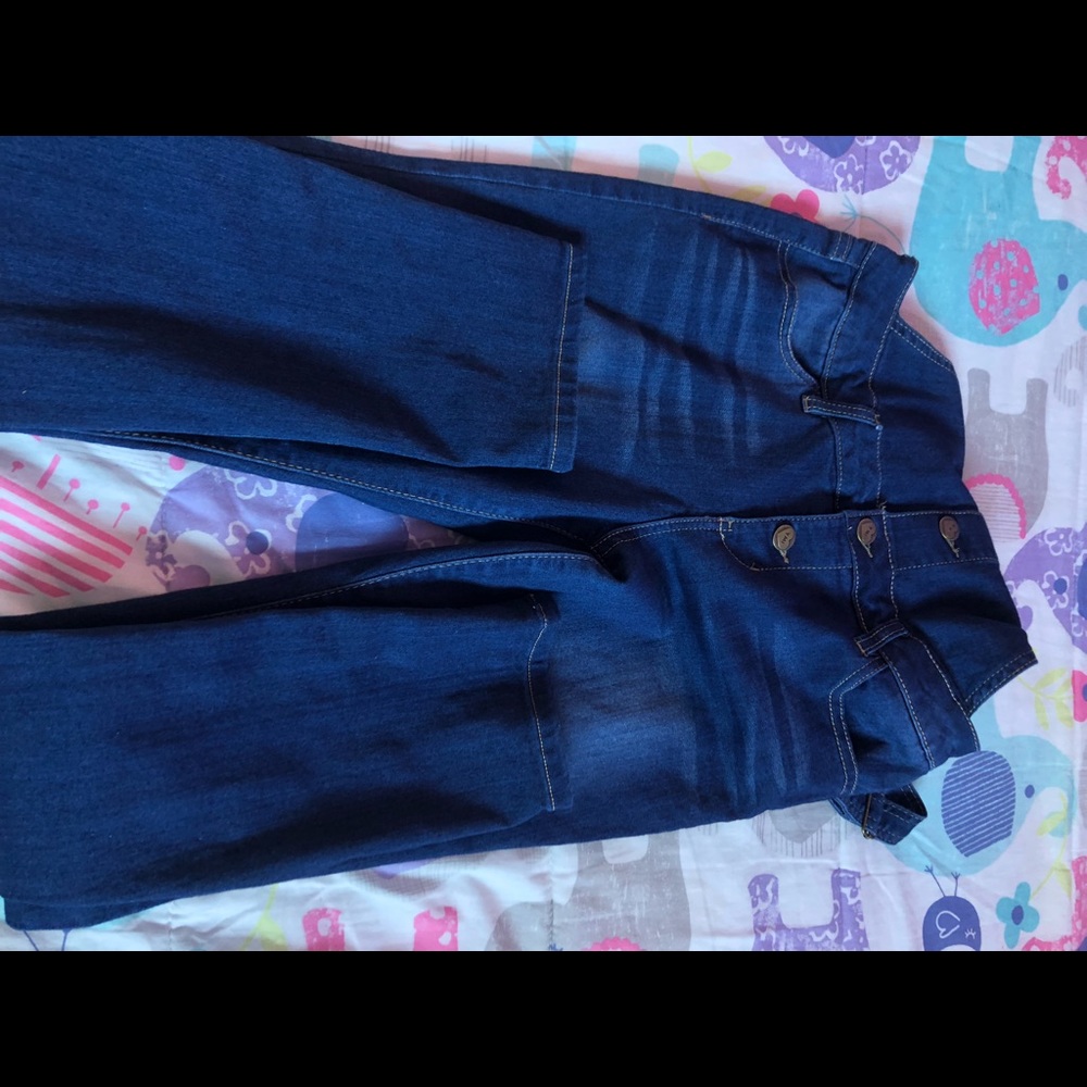 Overall - Picture 3 of 5